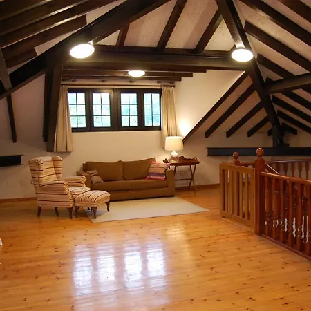 La Casona De La Vega Feriehus